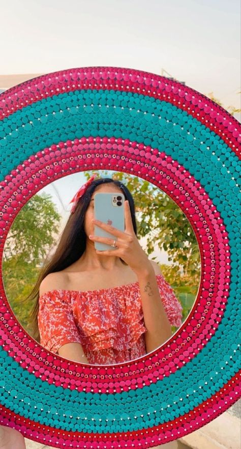 Wall mirror ideas Lippan Art With Dot Mandala Art, Mandala Art On Big Canvas, Mirror Work Mandala Art, Dot Mandala Mirror Wall Decor, Big Lippan Art Design, Lipan Art With Big Mirror, Lippan Art Mirror Wall Tutorial, Lippan Art With Big Mirror, Big Mirror Lippan Art