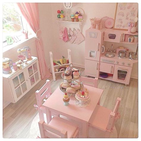 Small Kids Playroom Ideas, Small Kids Playroom, Pink Toddler Rooms, Pink Playroom, Toddler Room Organization, Kids Playroom Ideas, Small Playroom, Toddler Bedroom Girl