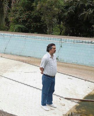 Pablo Escobar, I Hope, Pool, Lifestyle