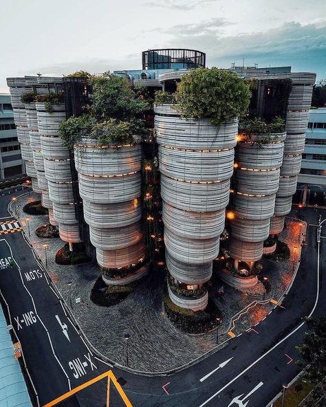 The Hive / The Learning Hub, Nanyang Technological University, #Singapore, designed by Heatherwick Studio Photos by @kevouthere ,… Nanyang Technological University, Thomas Heatherwick, Singapore Photos, Luxury Exterior, Luxury Boat, Architecture Magazines, Modern Architecture House, Destination Voyage, World Photography