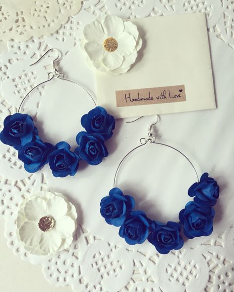 Diy Jewelry Set, Diy Jewelry To Sell, Diy Jewellery Designs, Diy Fabric Jewellery, Polymer Clay Flower Jewelry, Large Jewelry Box, Flower Silhouette, Beaded Earrings Diy, Easy Jewelry