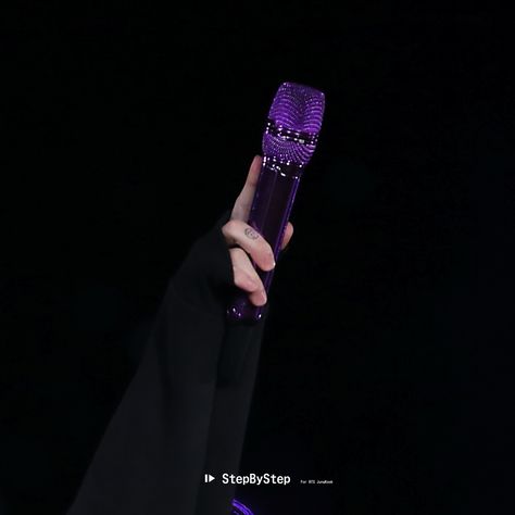 Jungkook With Mic, Jungkook Microphone, Bts Microphone, Bts Mic, Bts Accessories, Music Mic, Theatre Quotes, Bond Paper Design, Bts Billboard