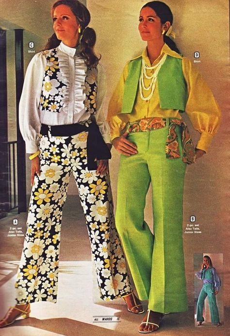 1970's Outfits, 70s Magazine, 60s Pants, Women Singers, 1960s Fashion Women, Bright Pants, 70s Pants, Fashion Through The Decades, 60s Fashion Dresses