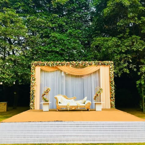 Photo of Lovely peach stage decor with florals Arch Decor Ideas, Lehenga Photos, Engagement Stage, Engagement Stage Decoration, Reception Stage Decor, Engagement Decoration, Simple Stage Decorations, Reception Stage, Flower Backdrop Wedding