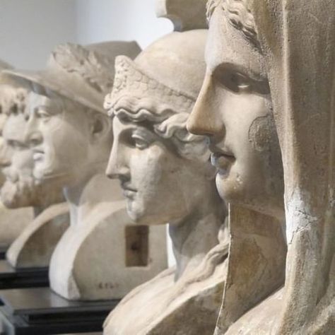 @archeology_and_art | Instagram Ancient Roman Statues, Annabeth Chase Aesthetic, Athena Aesthetic, Roman Statues, Athena Cabin, Roman Statue, Pompeii And Herculaneum, Wise Girl, Greek Gods And Goddesses