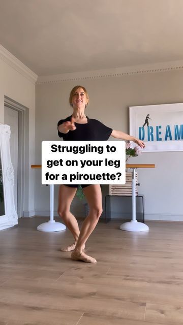 Ballet Pirouette Tips, How To Do A Pirouette Step By Step, Ballet Pirouette, How To Pirouette, Ballet Turns, Dance Warm Up, Ballet Lessons, Dance Workshop, Teach Dance