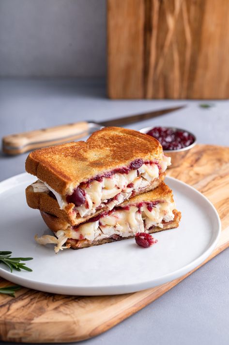 Brie Cranberry Sandwich, Turkey Pear Brie Sandwich, Turkey And Brie Sandwich, Turkey And Cranberry Sandwich, Turkey Brie Cranberry Sandwich, Turkey Brie Sandwich, Brie Sandwich, The Perfect Turkey, Brie Cranberry