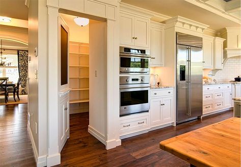 Corner Pantry Cabinet, Kitchen Pantry Doors, Pantry Layout, Beautiful Pantry, Hidden Pantry, Corner Pantry, Pantry Wall, Large Pantry, Kitchen Pantry Design