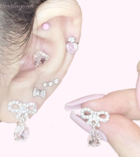 The Cardigans, Modern Princess, Doll Jewelry, Pink Vibes, Style Savvy, Pink Princess, Jewelry Inspo, Cute Jewelry, Tattoos And Piercings