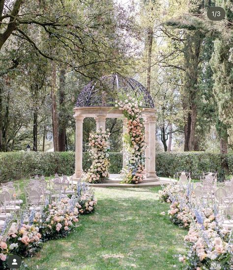 Gazebo Wedding Decorations, Romantic Wedding Ceremony, Gazebo Wedding, Tuscan Wedding, Countryside Wedding, Ceremony Inspiration, Wedding Theme Colors, Theme Color, Ceremony Flowers