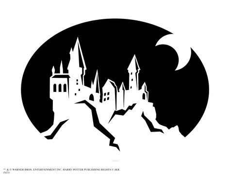 Harry Potter Hogwarts castle pumpkin carving stencil for Halloween Harry Potter Pumpkin Carving, Harry Potter Stencils, Hogwarts Silhouette, Castle Pumpkin, Harry Potter Pumpkin, Harry Potter Castle, Harry Potter Printables Free, Stile Harry Potter, Harry Potter Hogwarts Castle