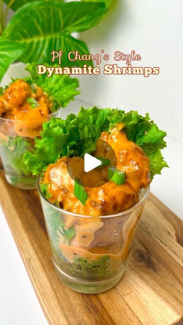 Javeria Shah on Instagram: "💥DYNAMITE SHRIMPS/Prawns💥 🍤Ingredients🍤 8-10medium shrimps ,peeled and deveined 1 egg 2 tbspn soy sauce 1 tspn salt 1/2 tspn black pepper 1tspn garlic powder(or two garlic crushed) 1 tspn red chilli powder 🥣For the batter: 1/2 cup corn flour 1/2 cup plain flour 1/2 tsp salt 1/2 tsp black pepper 1/2 tsp mixed herbs or oregano . 🥫For the Dynamite Sauce: ½ cup mayonnaise 3 tbsp hot sauce(sriracha or any chilli sauce) 2 tbsp tomato ketchup 1 tbsp honey half tspn garlic powder 🌶 #chickenrecipes #fingerfood #kitchenhacks #cookinghacks #easyideas #tipsandtricks #kitchentips #cooking #reelkarofeelkaro #reelitfeelit #asmrcooking #trending #trendingreels #kabab #chickenkabab #kababrecipe #easykabab #desifood #trendingsongs Spring onion for garnish Cabbage/lettuce l Prawns Starters Appetizers, Easy Prawn Starters Recipes, Dynamite Prawns Recipe, Shrimp Dynamite Recipe, Dynamite Shrimp Recipe, Shrimp Dynamite, Fish Starter Recipes, Egg Soy Sauce, Dynamite Sauce