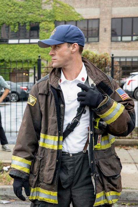 Matt Casey Chicago Fire, Chicago Fire Casey, Chicago Fire Dawsey, Car Wreck, Taylor Kinney Chicago Fire, Jesse Spencer, Kendall Schmidt, Chicago Family