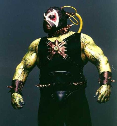 Bane from Batman and Robin Poison Ivy And Bane, Bane Costume, Bane Cosplay, Batman And Robin 1997, Bane Batman, Batman Movies, Batman Poster, Super Hero Outfits, Batman And Robin