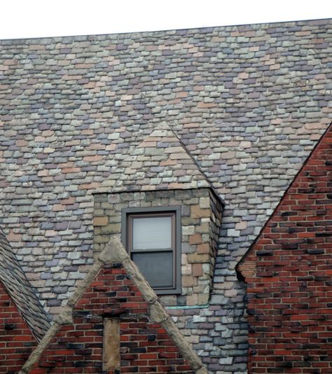 Slate Shingles, Roofing Tools, Slate Roof Tiles, Cedar Shake Roof, Bird Houses Ideas Diy, Gambrel Roof, Copper Roof, Roof Installation, Rustic Retreat