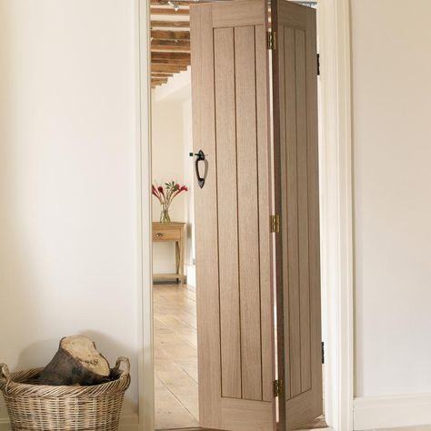 Oak Bifold Internal Doors, Bi Fold Internal Doors, Bi Fold Doors Living Room, Living Room Door Ideas, Bifold Bathroom Door Ideas, Bifold Bathroom Door, Oak Bifold Doors, Bifold Door Ideas, Bifold Interior Doors