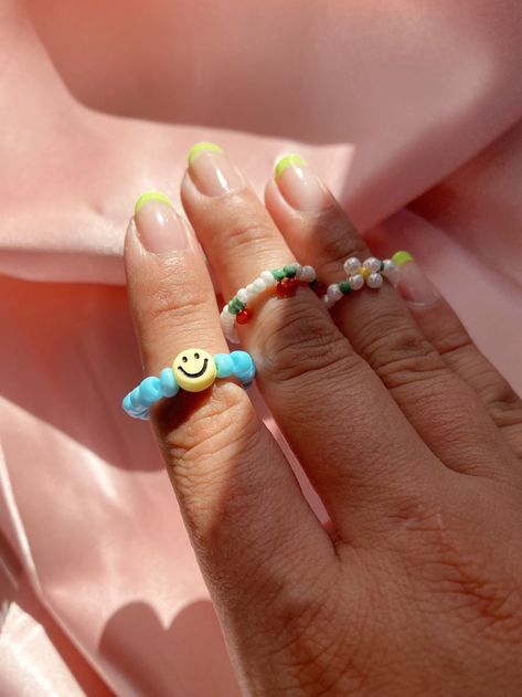 Ideas For Bachelor Party, Flower Beaded Ring, Smiley Face Ring, Rings Flower, Y2k Rings, Orange Ring, Face Ring, Flower Rings, Beaded Ring