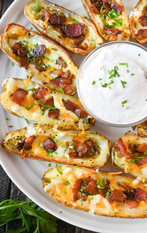 Loaded Potato Skins Recipe, Potato Skins Recipe, Potatoes Loaded, Loaded Potato Skins, Best Macaroni Salad, Restaurant Inspired Recipes, Tgi Fridays, Loaded Potato Soup, Beef Sliders