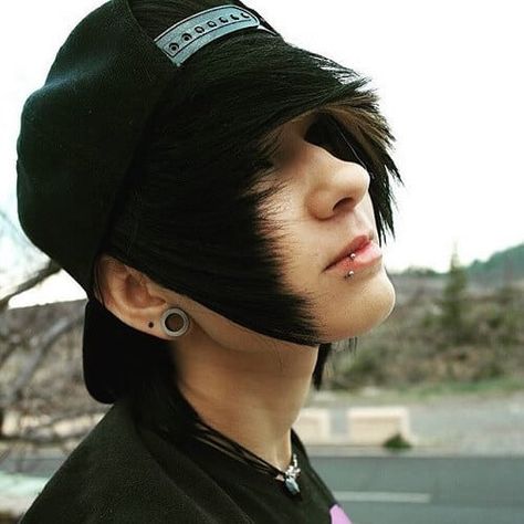 Hair For Guys, Real Emo, Emo Hairstyles For Guys, Red Scene Hair, Hairstyles For Guys, Emo Haircuts, Emo Hairstyle, Emo Hairstyles, Hairstyles For Fat Faces