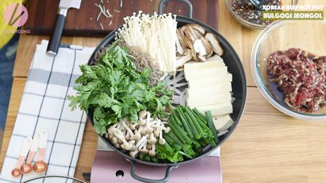 Korean Beef Hot Pot, Bulgogi Jeongol Recipe & Video - Seonkyoung Longest Jeongol Recipe, Pesto Recipe No Nuts, Bulgogi Jeongol, Chicken Bulgogi, Bulgogi Marinade, Bulgogi Sauce, Hot Pot Recipe, Bulgogi Recipe, Seonkyoung Longest