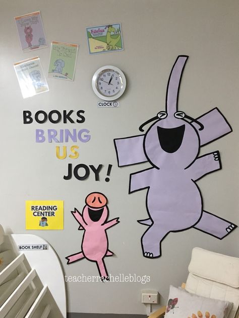 MY MO WILLEMS THEMED CLASSROOM Mo Willems Author Study, Piggie And Elephant, Storybook Theme, School Library Displays, Elementary School Library, Preschool Bulletin, Library Bulletin Boards, Mo Willems, Library Activities