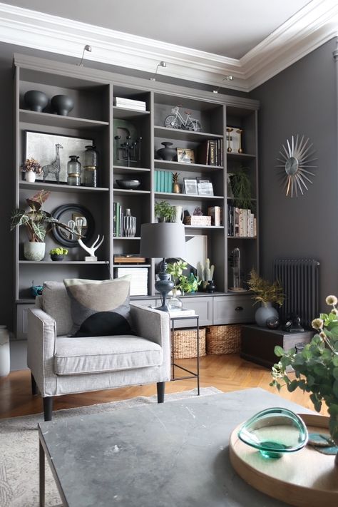 This is a Billy wall installed upside down. Dark Furniture Living Room, Billy Ikea, Family Lounge, Dark Living Rooms, Living Tv, Ikea Living Room, Furniture Bookshelves, Living Room Remodel, Paint Colours