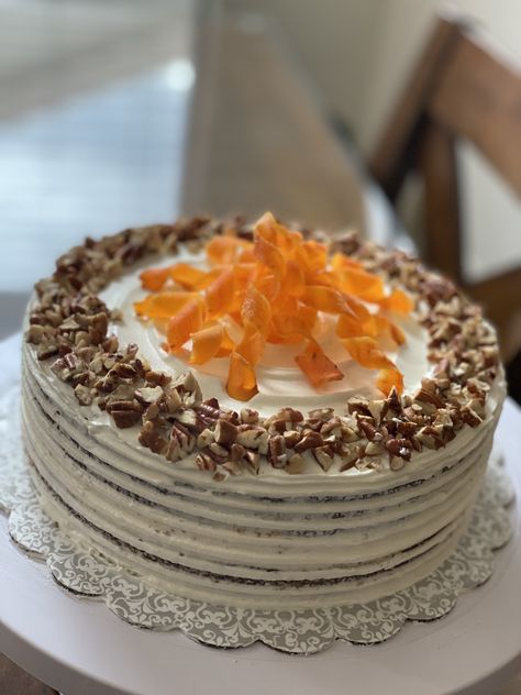 Carrot Cake Decorating Ideas, Steak And Lobster, Candied Carrots, Cakes Decor, Carrot Cakes, Easter 2023, Fried Turkey, Baking Business, Thanksgiving Feast