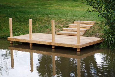 Small Pond Dock Ideas, Floating Dock Plans, Building A Dock, Dock Ideas, Lake Landscaping, Farm Pond, Lake Dock, Small Front Yard, Pond Landscaping