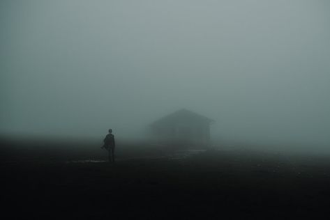 The Most Amazing Fine Art Portrait Photography By Alessio Albi Fine Art Portrait Photography, Evanescence, Fine Art Portraits, Cinematic Photography, Dark Photography, Story Inspiration, Aesthetic Photography, Cinematography, Dark Aesthetic