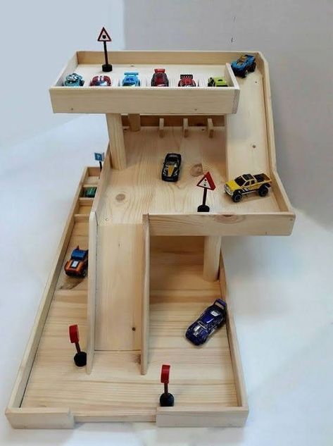 Garage For Toy Cars, Wooden Toy Garage, Diy Toys Car, Storage Toys, Toy Car Garage, Toy Car Storage, Garage Car, Toy Garage, Wooden Garage