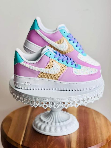 Air Force Cake, Shoe Cake, Air Force Shoes, Nike Shoes Air Force, Air Forces, Nike Air Force Ones, Force One, Air Force Ones, Air Force Sneakers