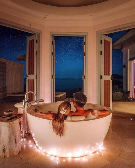 Bath Tub Couple, Tara Milk Tea, Romantic Bath, Dream Bath, Best Vacation Spots, Romantic Vacations, Destination Voyage, Orange Beach, Bath Tub