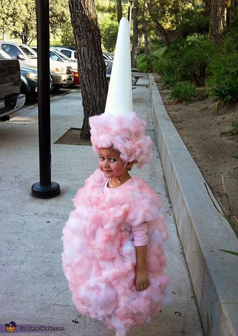 10 Creatively Cute Handmade Halloween Costumes - Page 10 of 10 Halloween Costume Ideas For Kids, Diy Costumes Kids Boys, Costume Ideas For Kids, Diy Baby Costumes, Halloween Costumes Women Creative, Punny Halloween Costumes, Easy College Halloween Costumes, Handmade Halloween Costumes