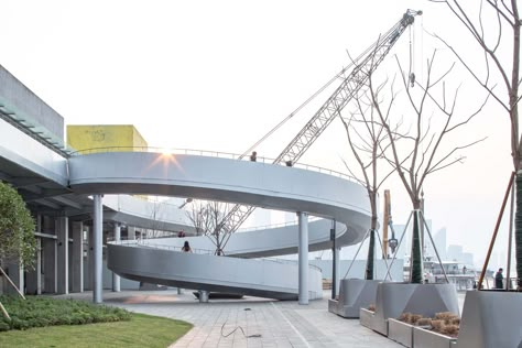 Gallery of Shanghai Minsheng Wharf Waterfront Landscape and Reconnection / Atelier Liu Yuyang Architects - 25 Staircase Atrium, Art Gallery Architecture, Elevated Walkway, Ramps Architecture, Stair Ramp, Eco Therapy, Urban Square, Art Galleries Architecture, Ramp Design