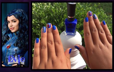 Disney Descendants Evie Inspired Manicure, Seche Ambitious Descendants Nails For Kids, Mal Descendants Nails, Evie Descendants Nails, Descendants Nail Art, Descendants Nails, Y2k Baddie Aesthetic, Descendants Evie, Disney Descendants Mal, Evie Descendants