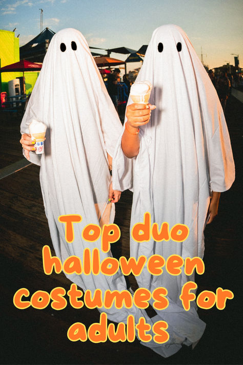 Two people dressed as playful ghosts, holding ice cream cones, showcasing a fun duo Halloween costume idea for adults. Partner Costumes, Best Friend Costumes, Friend Costumes, Duo Costumes, Duo Halloween Costumes, Friends Diy, Funny Costumes, Group Costumes, Adult Halloween Costumes