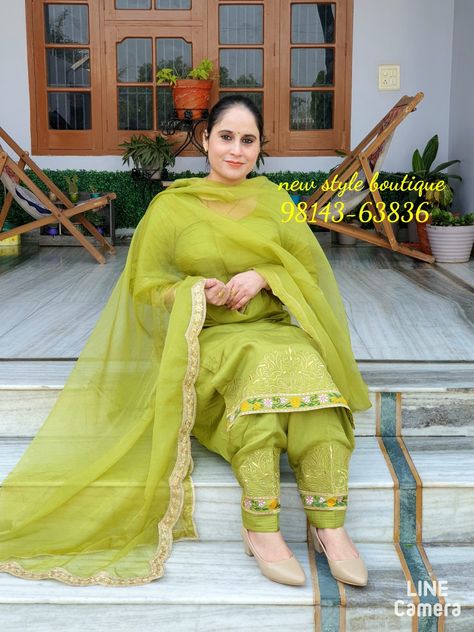 Parrot Colour Punjabi Suit, Designer Punjabi Suits Patiala, Ladies Suits Indian, Brocade Embroidery, Simple Suits, Designer Suits For Wedding, Indian Embroidery Designs, Spa Uniform, Bridal Suits