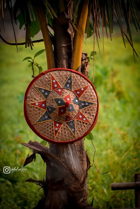 Magh Bihu Assam Photography, Japi Assam, Bihu Assam Aesthetic, Bihu Dance Photography, Assam Aesthetic, Assam Culture Art, Assam Photography, Assam Culture, Bihu Assam