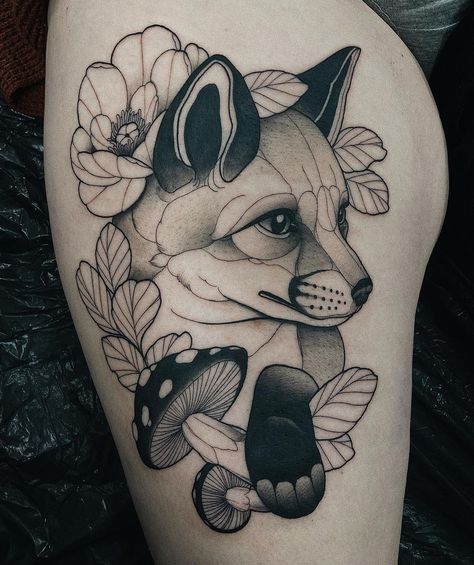 Neo Traditional Animal Tattoo Design, Fox Neo Traditional, Neotraditional Animal Tattoos, Neo Traditional Animals, Neo Traditional Fox Tattoo, Neo Traditional Tattoos Black And Grey, Neo Traditional Animal Tattoo, Neotraditional Tattoo Black And Grey, Traditional Tattoo Animals