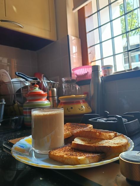 Morning Pics Aesthetic, Food Snapchat Snacks, Cooking Aesthetic Photography, Morning Breakfast Snap, Morning Snap Streak, Desi Food Snapchat, Morning Tea Aesthetic, Snap Food Home, Breakfast Ideas Indian