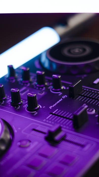 Dj Aesthetic, Music Mixer, Home Recording Studio Setup, Mixer Dj, Dj Photography, Dj Images Hd, Dj Photos, Electro Music, Dj Setup