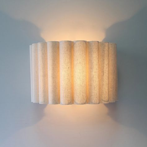 Duzy Handmade High Quality Light Burlap and Acrylic Scallop Shape Wall Lamp-5, 110-240v/50-60hz, Using Worldwide - Etsy Lighting Design Interior, Beautiful Lighting, Luminaire Design, Fabric Wall, Night Lights, Lamp Design, Lampshades, Golf Club, Interior Lighting