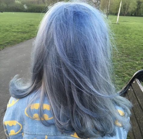 Ice Blue Hair, Silver Blue Hair, Blue Hair Aesthetic, Light Blue Hair, Catty Noir, Funky Hairstyles, Hair Color Blue, Hair Color And Cut, Dye My Hair