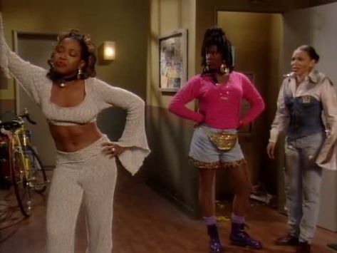 Pam And Gina Outfits, Pam Outfits Martin, Tisha Campbell, 90s High Fashion, 90s Aesthetic Fashion, Tichina Arnold, Throwback Aesthetic, Black Sitcoms, Black 90s Fashion