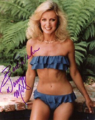 DONNA MILLS SIGNED autographed photo - $76.00 | PicClick Donna Mills, Knots Landing, Photo Print, Photo Printing, Hollywood, Blonde, Actresses, Pool, Celebrities