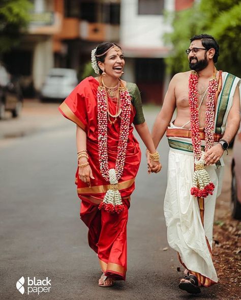 Brahmin Wedding Brides, Marriage Saree, Brahmin Wedding, Indian Wedding Poses, Indian Wedding Photography Couples, Wedding Photoshoot Props, Indian Wedding Couple Photography, Wedding Couple Photography, Indian Wedding Couple