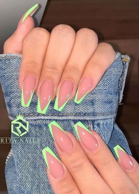 Acrylic Nail Designs Coffin, Ombre Acrylic Nails, Pink Gel, Makijaż Smokey Eye, Almond Acrylic Nails, Coffin Nails Long, Long Square Acrylic Nails, Summer Acrylic Nails, Acrylic Nails Coffin Short