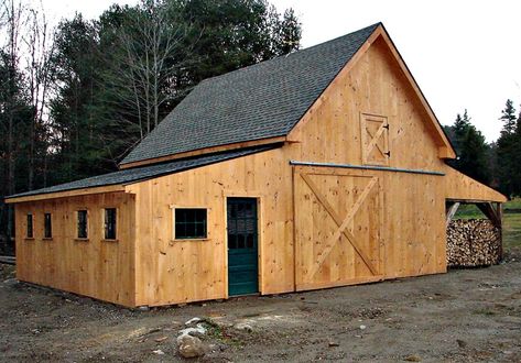 Pole Barn Construction, Pole Barn Designs, Pole Barn Plans, Backyard Barn, Small Barns, Building A Pole Barn, Horse Barn Designs, Mini Barn, Shed Building