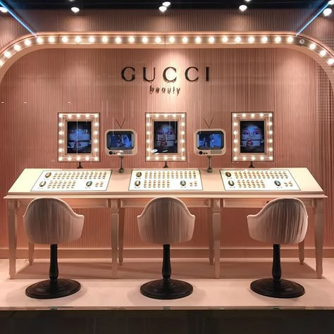 GUCCI BEAUTY, Canton Road, Harbour City, Tsimshatsui Kowloon, Hong Kong, China, "Gucci Beauty returns with new global makeup artist Thomas de Kluyver", photo by Erin,  pinned by Ton van der Veer Makeup Activation, Kowloon Hong Kong, Gucci Beauty, Makeup Display, Gucci Store, Experiential Marketing, Cosmetic Display, Exhibition Stand Design, Interior Display