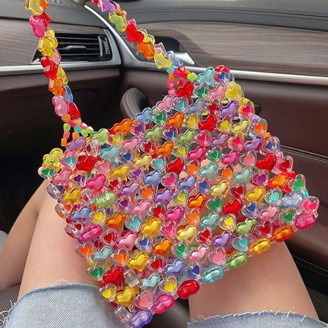 Candy Hearts Beaded Handbag cuz you taste like candy bb! 🍬 Size: 20*21cm / 7.9*8.3 inMaterial: Plastic Big Handbags, Sac Diy, Candy Hearts, Pearl Bag, Beaded Handbag, Heart Bag, Beaded Purses, Beaded Accessories, Mini Handbags